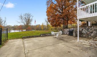 178 40th St, Allegan, MI 49010