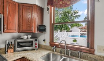 4071 Briarwood Ct, Ashtabula, OH 44004