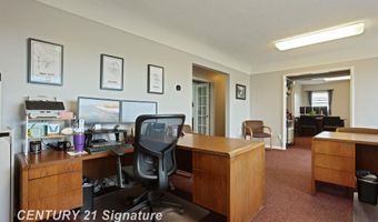 3741 Tittabawassee, Saginaw, MI 48604