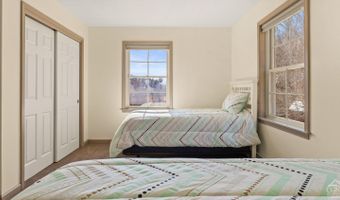 150 Sawchuck Rd, Ancram, NY 12502