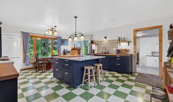 N8421 County Rd D, Algoma, WI 54201