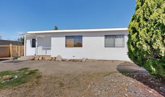 165 Hilton Ave NW, Albuquerque, NM 87107