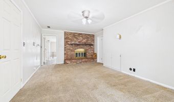 1727 Oakwood Dr, Anderson, IN 46011