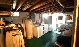 419 W Overmeyer Dr, Algona, IA 50511