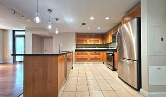 2451 MIDTOWN Ave 219, Alexandria, VA 22303