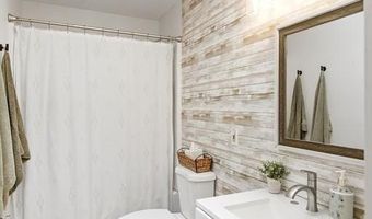 64 WOODLAND Rd, Bayville, NJ 08721