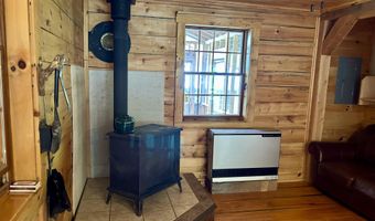 705 Hollin Waite Hill Rd, Anson, ME 04911