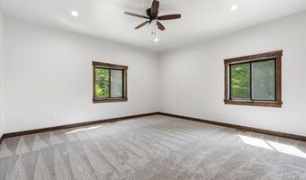 216 Mara Mdws, Athol, ID 83801