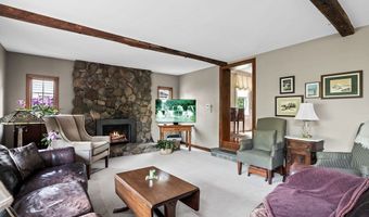 18 East St, Beverly, MA 01915