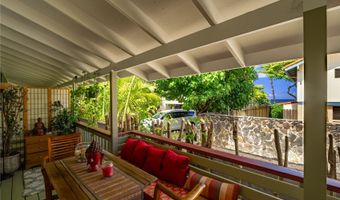 59-165 Ke Nui Rd A, Haleiwa, HI 96712