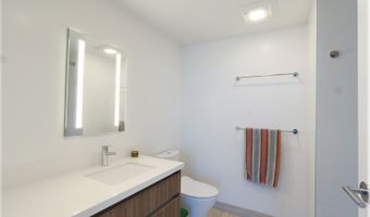 1500 Rycroft St 3918R, Honolulu, HI 96814