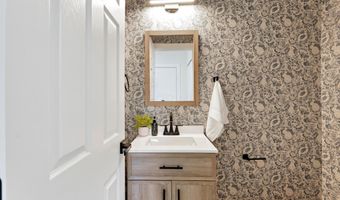 228 E Gates St, Columbus, OH 43206