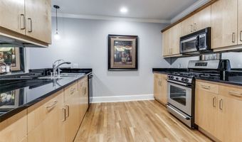 5055 Addison Cir 205, Addison, TX 75001
