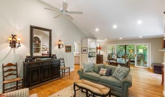 24 Stoney Creek Rd, Highlands, NC 28741