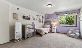 2236 E Roanoke Dr, Boise, ID 83712