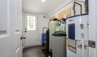 34 Nottingham Rd, Canterbury, NH 03224