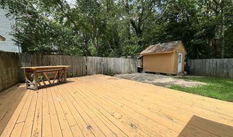 18 Starboard Ave, Barnegat, NJ 08005