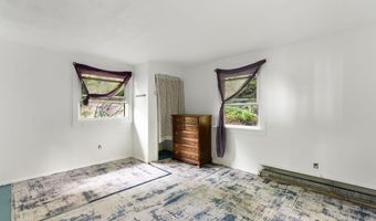 25-27 Gingko Ln, Brattleboro, VT 05301
