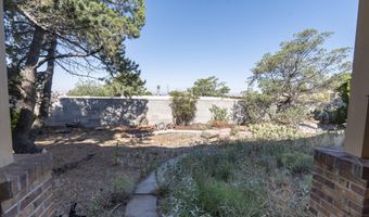 1505 Willys Knight Dr NE, Albuquerque, NM 87112