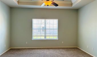 15 Mills Dr, Bella Vista, AR 72714