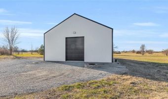 4858 Old 59 Hwy, Baldwin City, KS 66006