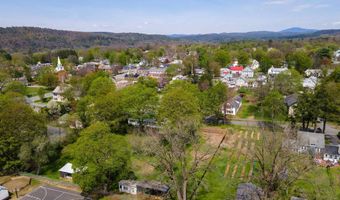 38 Elm St, Charlestown, NH 03603