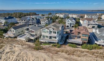 37105 OCEAN PARK Ln, Fenwick Island, DE 19944