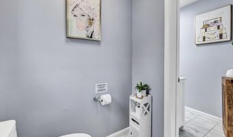 110 Grenelle St, Bridgeport, CT 06606