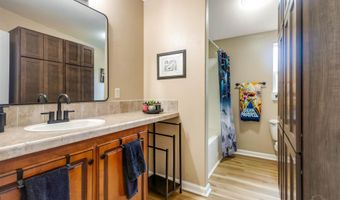 390 Brooks Rd, Baker, FL 32531