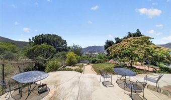 17535 Bear Valley Ln, Escondido, CA 92027