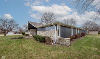 2110 Round Barn Rd, Anderson, IN 46017