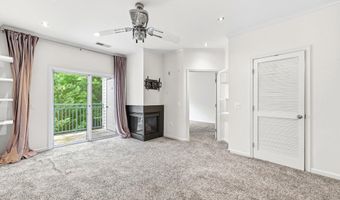 15612 EVERGLADE Ln 404, Bowie, MD 20716