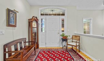 5429 Grand Valley Ct NE, Ada, MI 49301