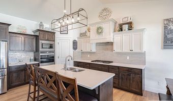 542 Steinfeld Dr, Ammon, ID 83401