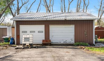 19077 Lawrence 2170, Aurora, MO 65605