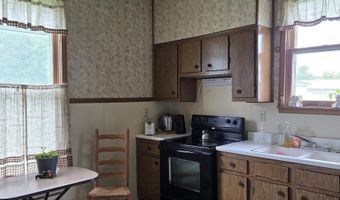 221 W 11th St, Bicknell, IN 47512