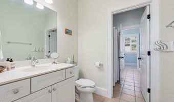4 Addison St, Beaufort, SC 29907