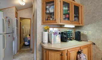 29 Breedlove Dr, Andrews, NC 28901
