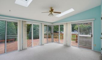 164 BURNING TREE Rd, Dover, DE 19904