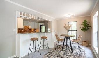 26202 Plantation Dr NE 202, Atlanta, GA 30324