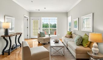 4551 STRUTFIELD Ln 4215, Alexandria, VA 22311