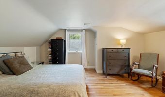 2 Doris Rd, Bedford, MA 01730
