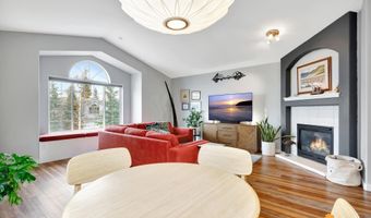 11027 Retreat Cir, Anchorage, AK 99515
