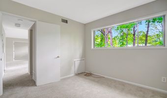 7717 DONNYBROOK Ct 103, Annandale, VA 22003