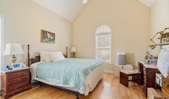 230 Hardwood Ct, Adairsville, GA 30103