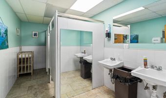 5001 BACKLICK Rd, Annandale, VA 22003