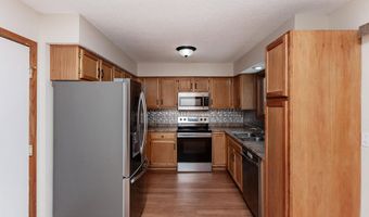 3814 Brookdale Ave, Ames, IA 50010