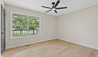 4553 Mars Ct NW, Acworth, GA 30101