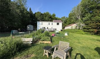 20 Moosehorn Rd, Abbot, ME 04406