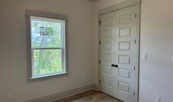 5009 Alaska St, Bay St. Louis, MS 39520